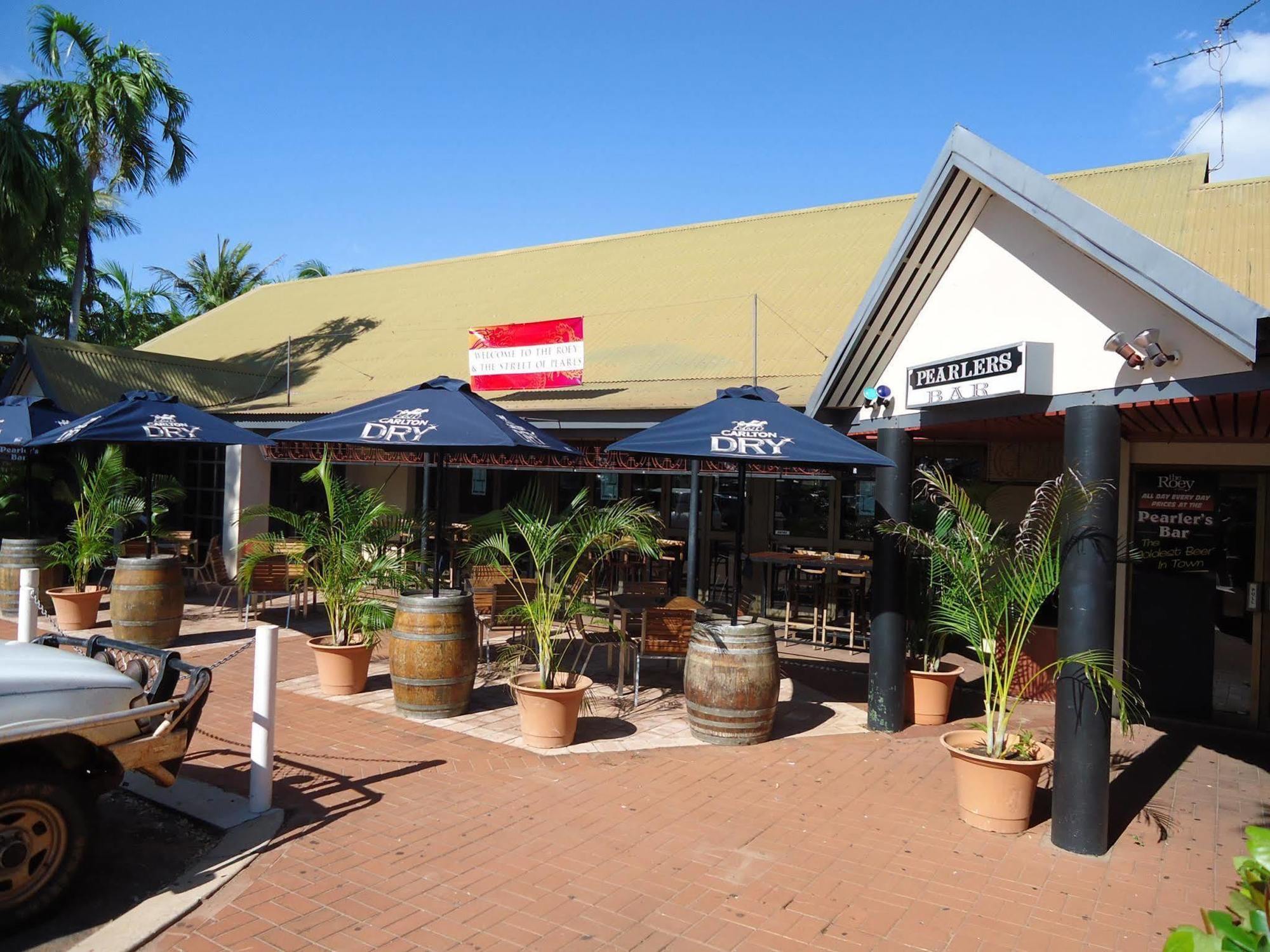 Roebuck Bay Hotel Broome Exterior photo